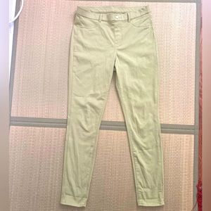Uniqlo ligth green leggings size XL